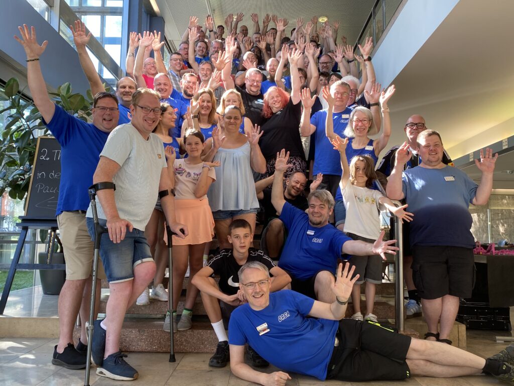 Gruppenfoto der Aussteller und Helfer